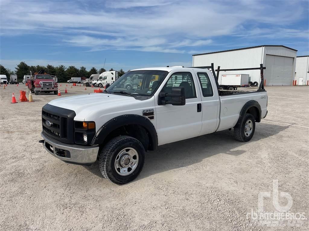 Ford F-250 Pik up kamioni