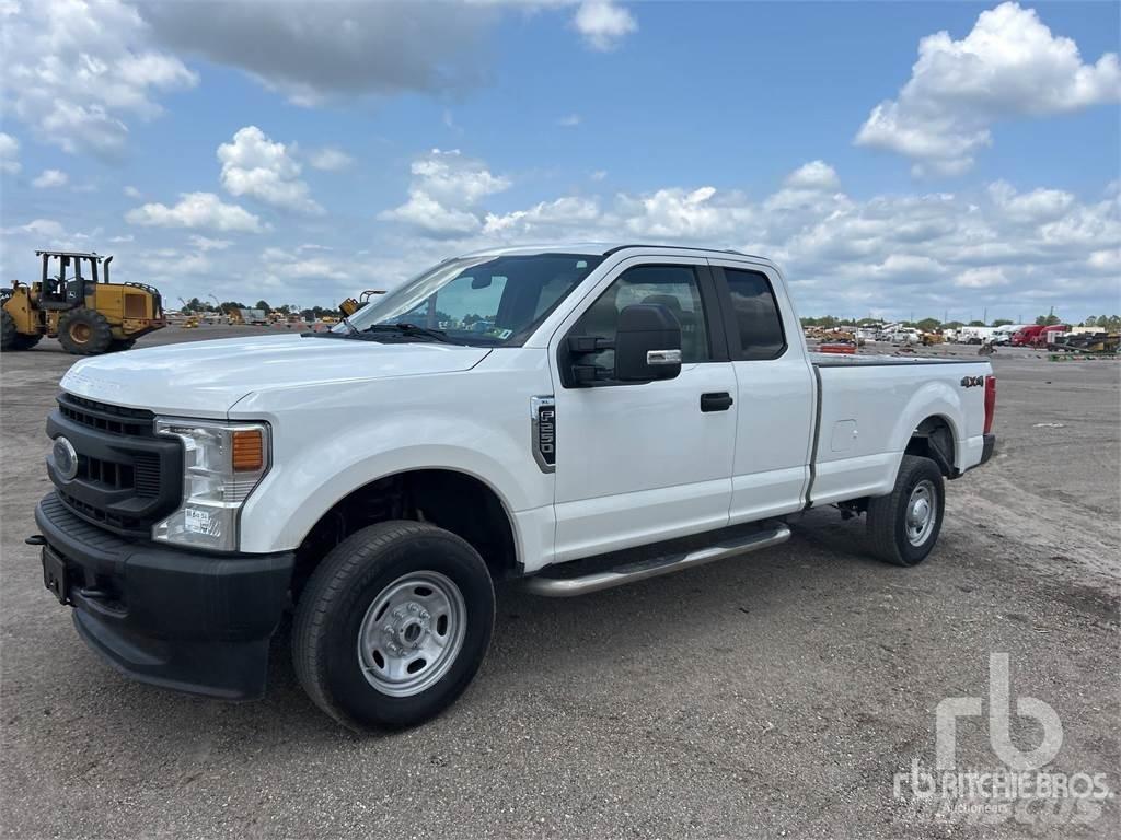 Ford F-250 Pik up kamioni