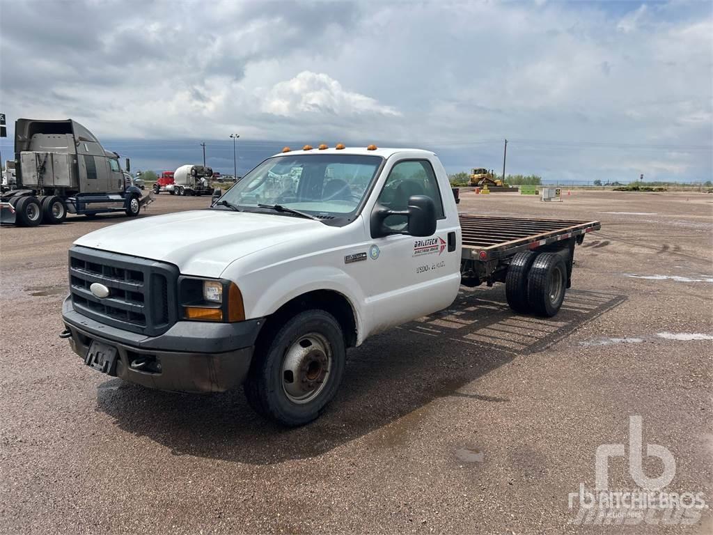 Ford F-350 Kamioni sa otvorenim sandukom