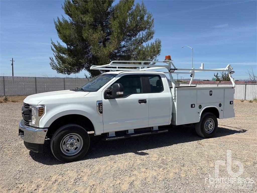 Ford F-350 Pik up kamioni