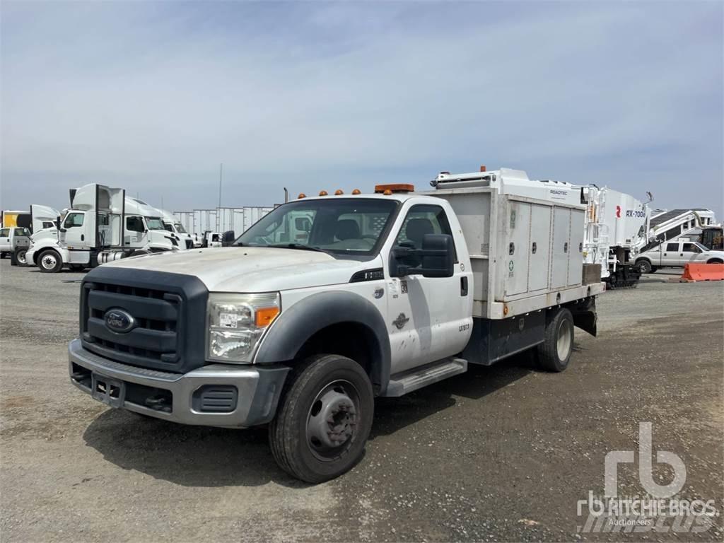 Ford F-550 Kamioni sa otvorenim sandukom