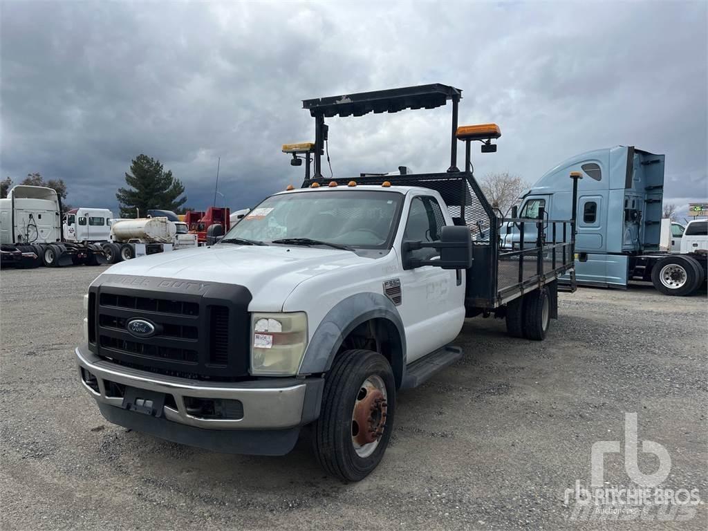 Ford F-550 Kamioni sa otvorenim sandukom
