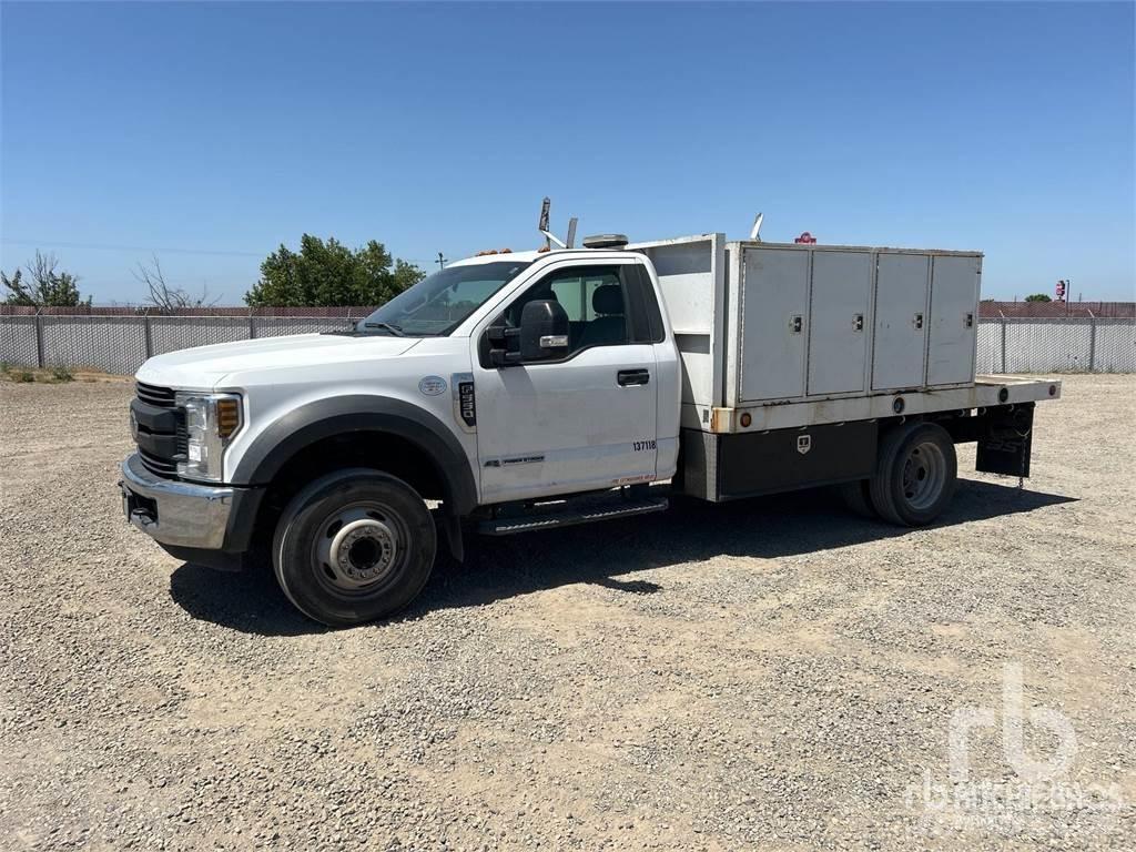 Ford F-550 Komunalna vozila za opštu namenu