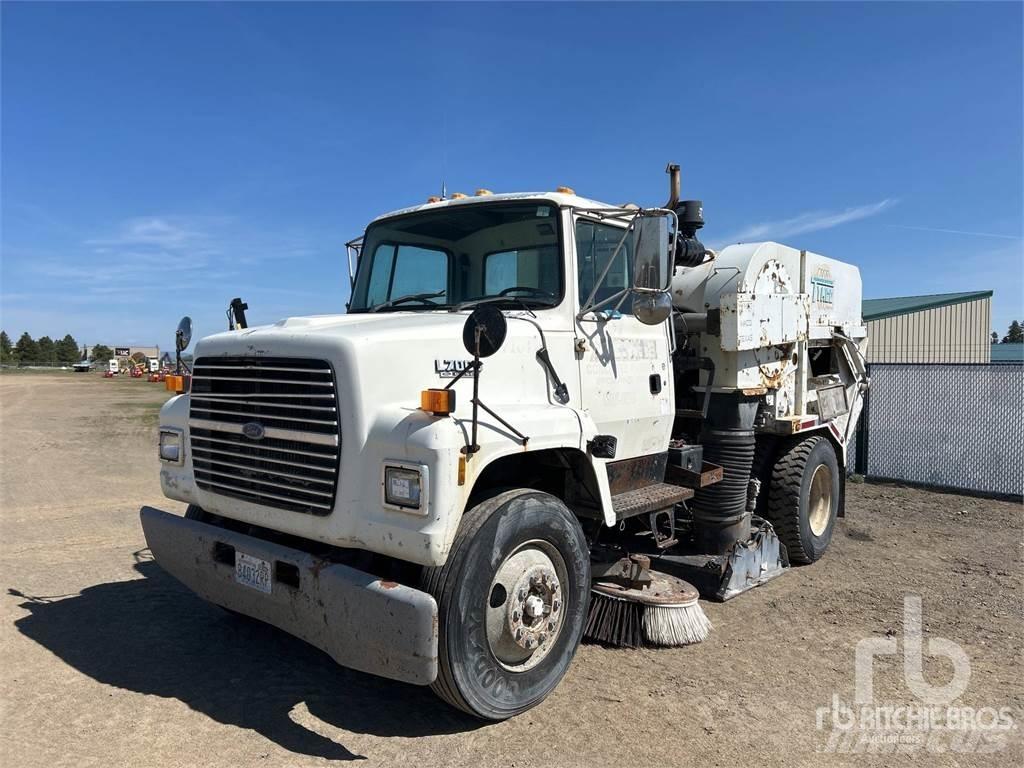Ford L7000 Polovni kamioni za čišćenje