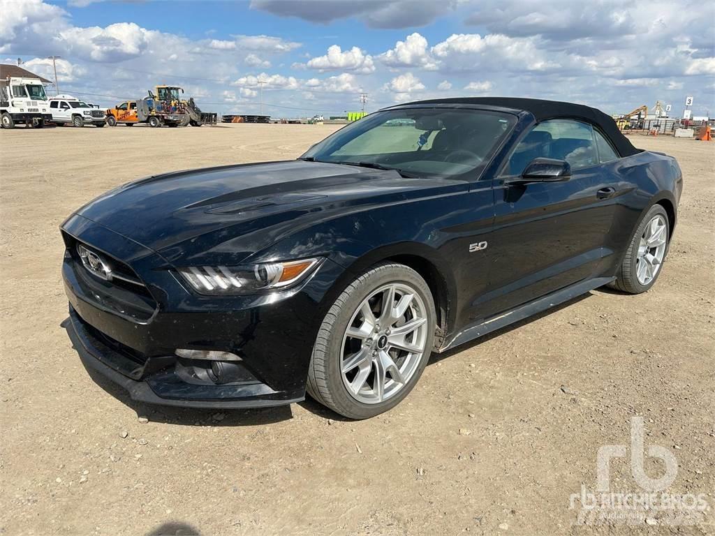 Ford MUSTANG Automobili