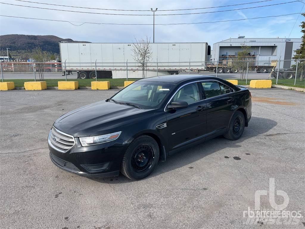 Ford TAURUS Automobili