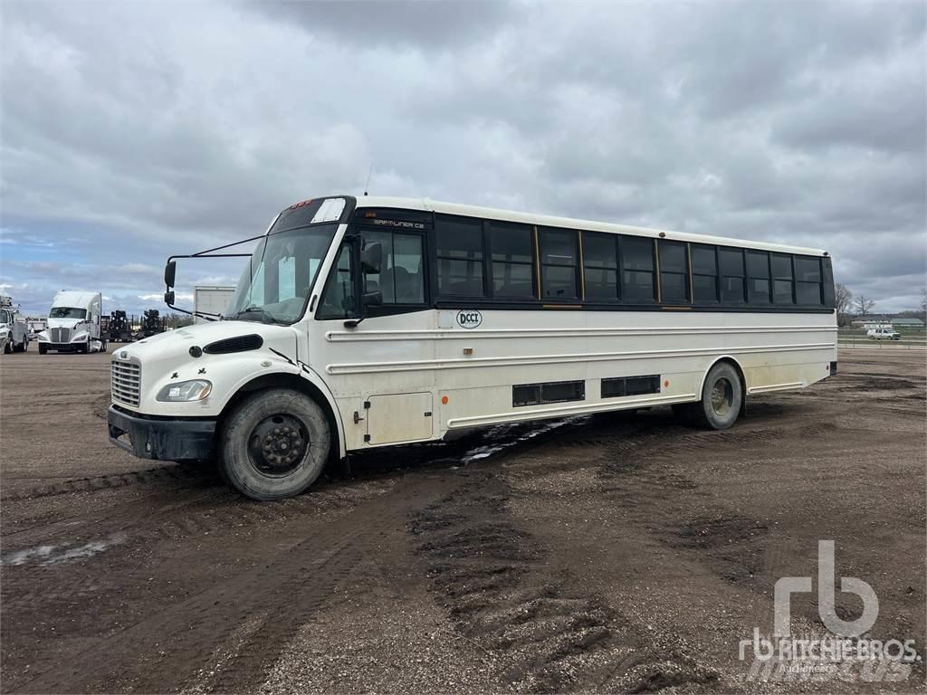 Freightliner B2 Međugradski autobusi