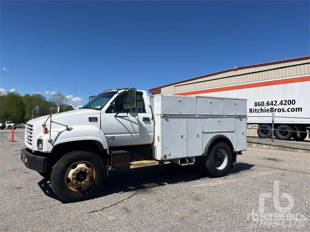 GMC C7500 Komunalna vozila za opštu namenu