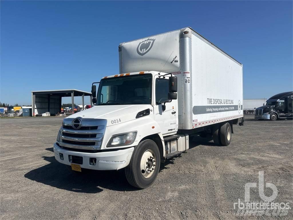 Hino 268 Dostavna vozila / kombiji