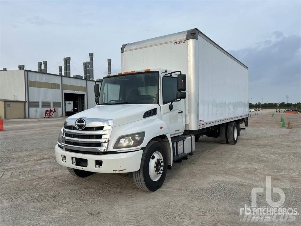 Hino 268 Dostavna vozila / kombiji