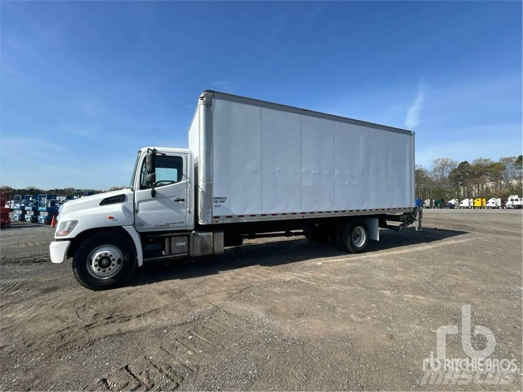 Hino 268 Dostavna vozila / kombiji