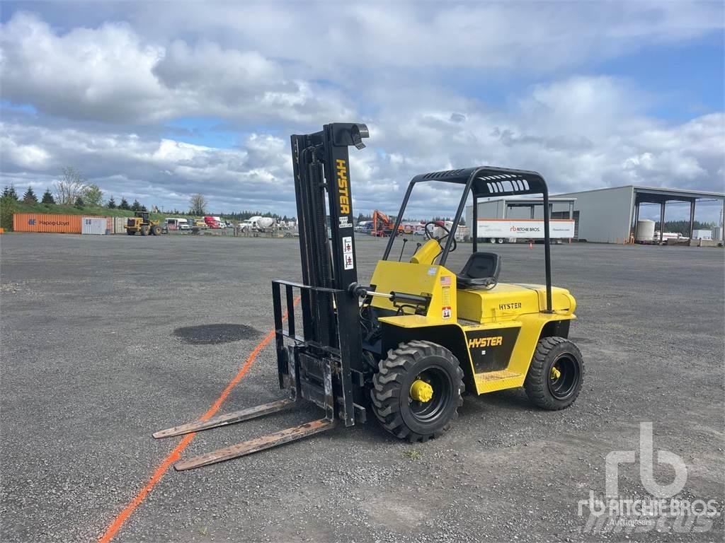Hyster 4x2 Vanterenski viljuškar