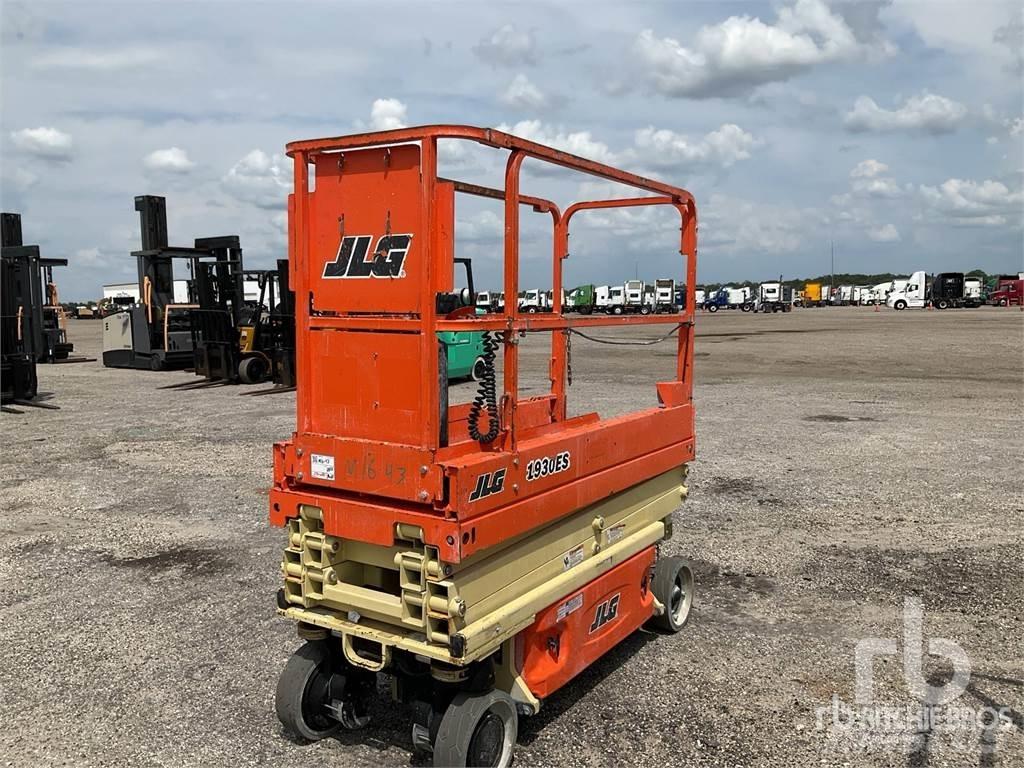 JLG 1930ES Makazaste platforme