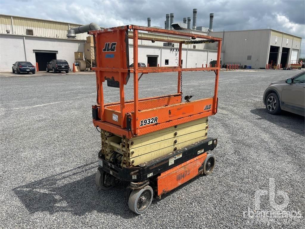 JLG 1932R Makazaste platforme