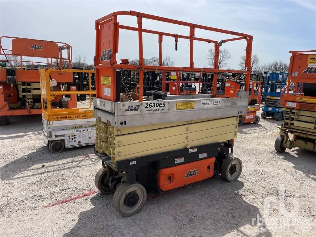 JLG 2630ES Makazaste platforme