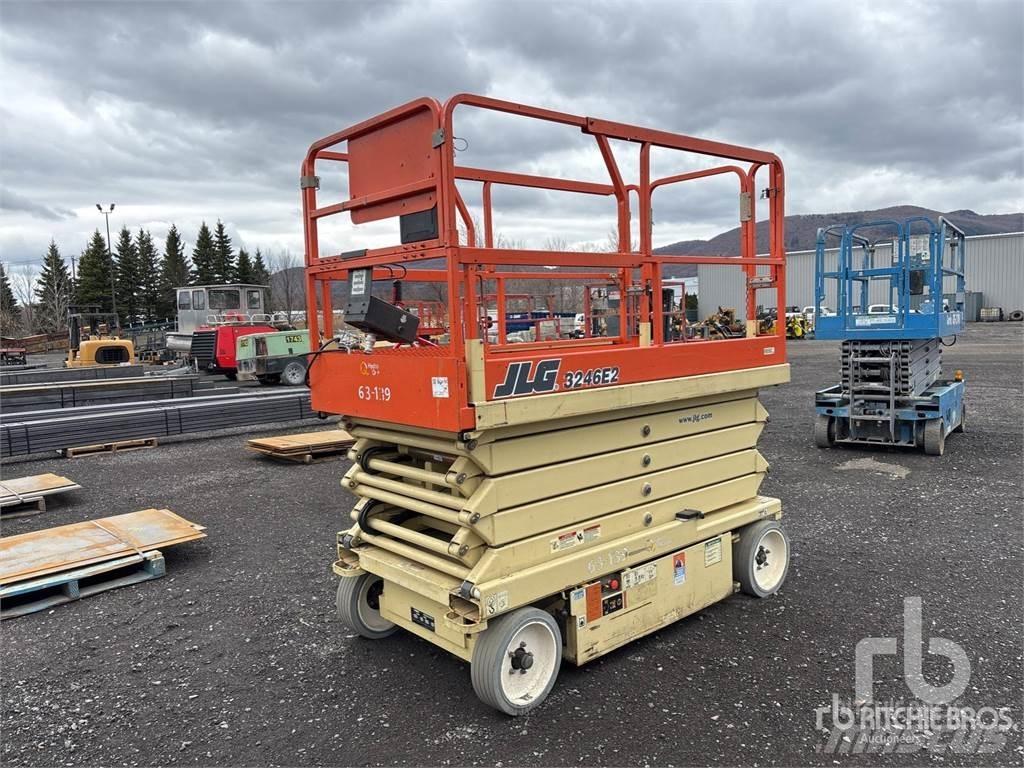 JLG 3246E2 Makazaste platforme