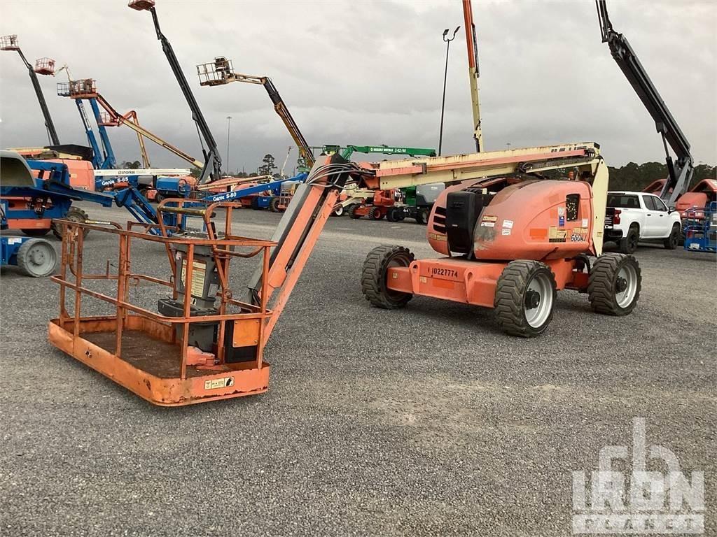 JLG 600AJ Zglobne podizne platforme