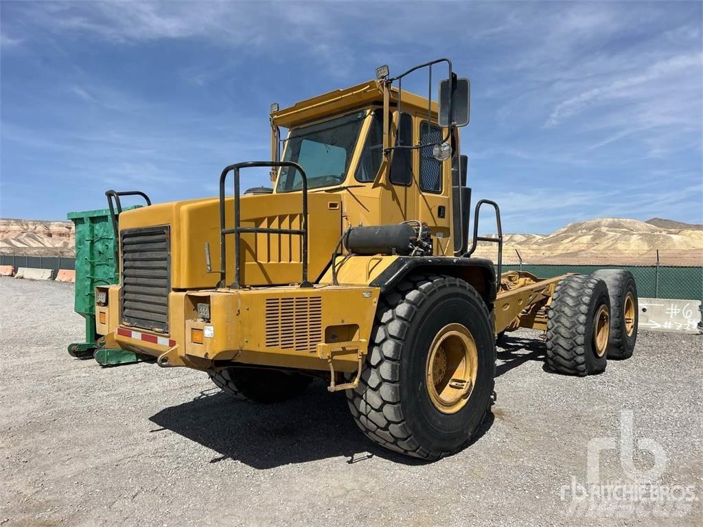 John Deere 300C Kamioni-šasije