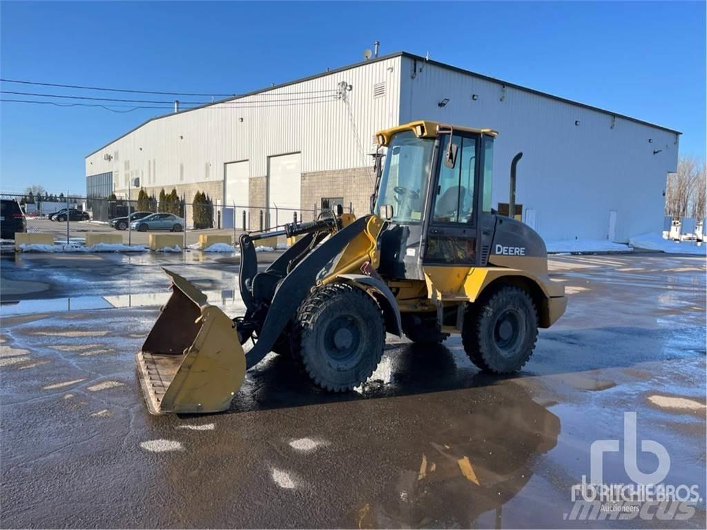 John Deere 304J Utovarivači na točkove