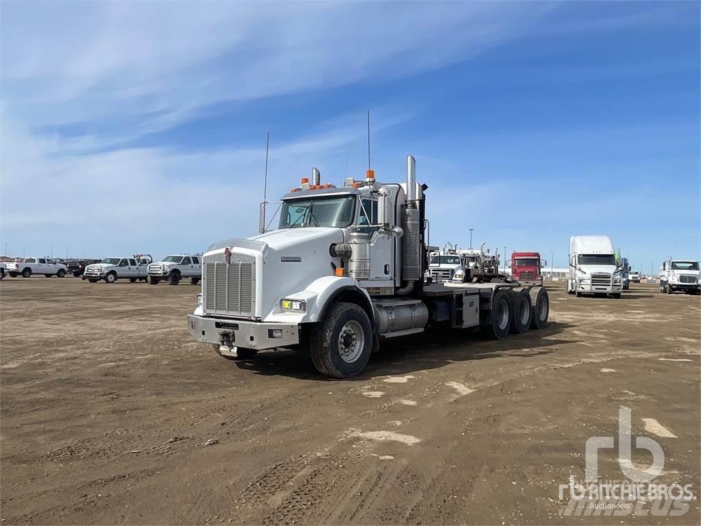 Kenworth T800 Kamioni sa ravan platformom / vitlom