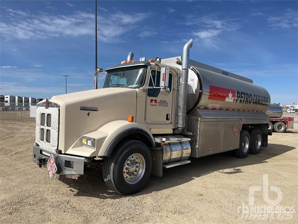 Kenworth T800 Kamioni cisterne