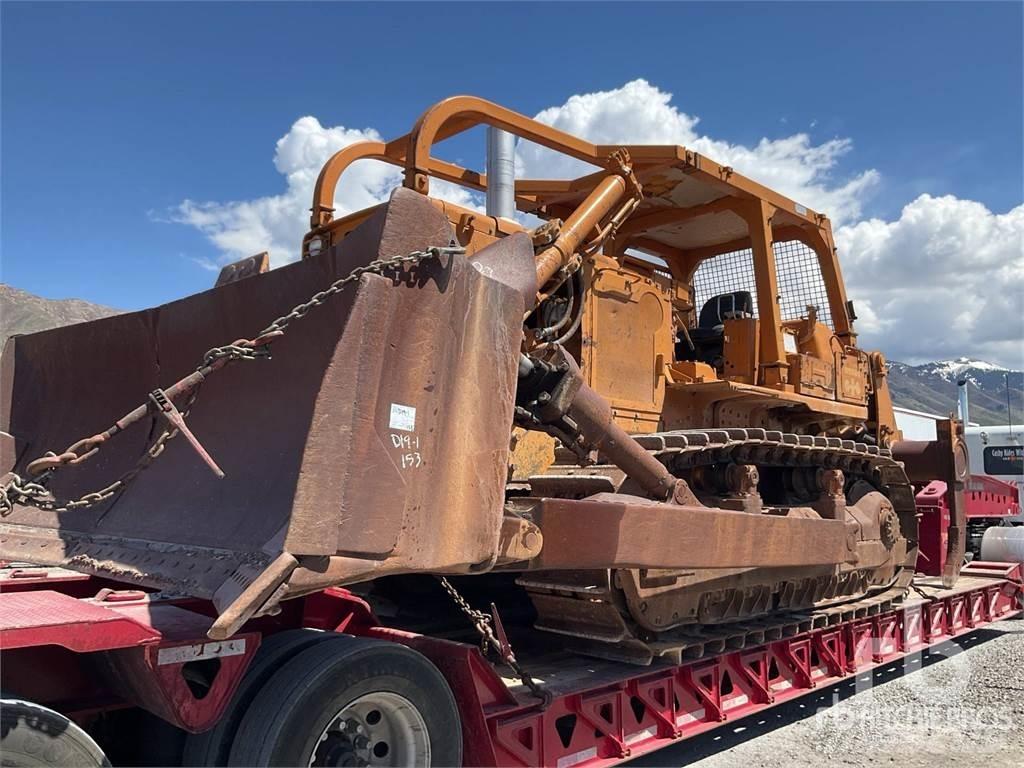 Komatsu D155 Buldožeri guseničari