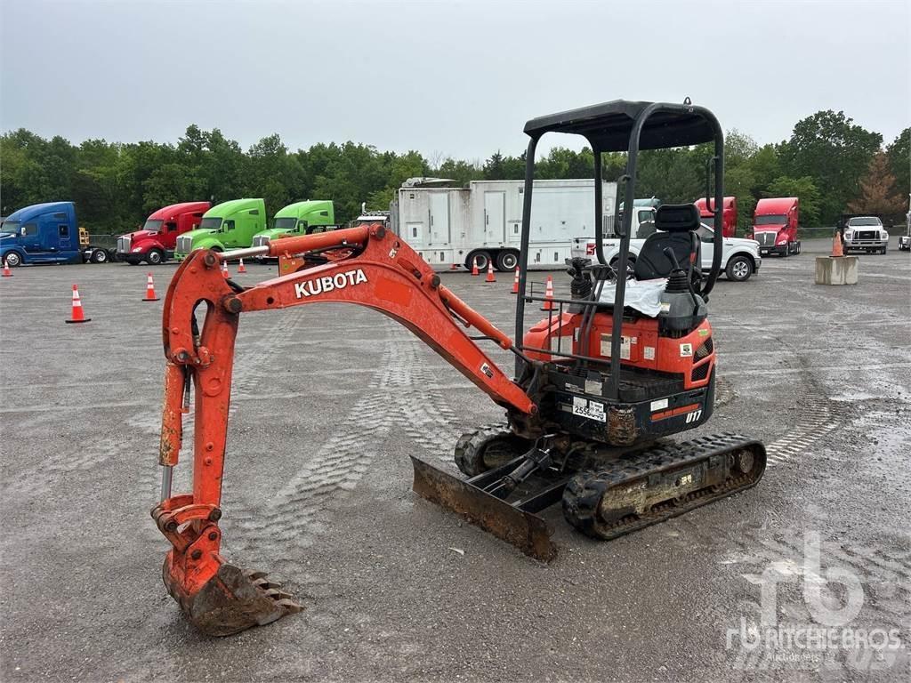 Kubota U17VR1 Mini bageri < 7t