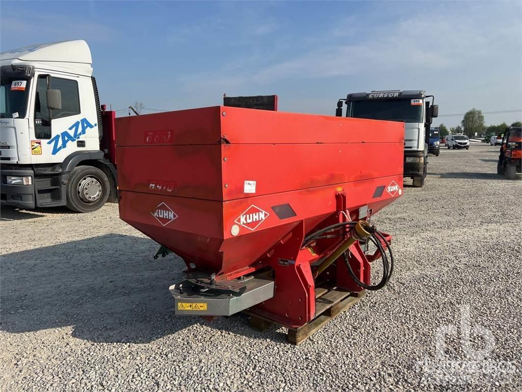 Kuhn MDS1131 Rasturači mineralnog đubriva