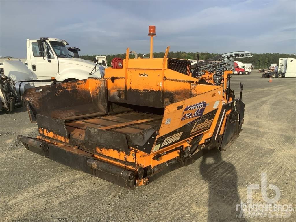 LeeBoy 8500D Asfaltni finišeri