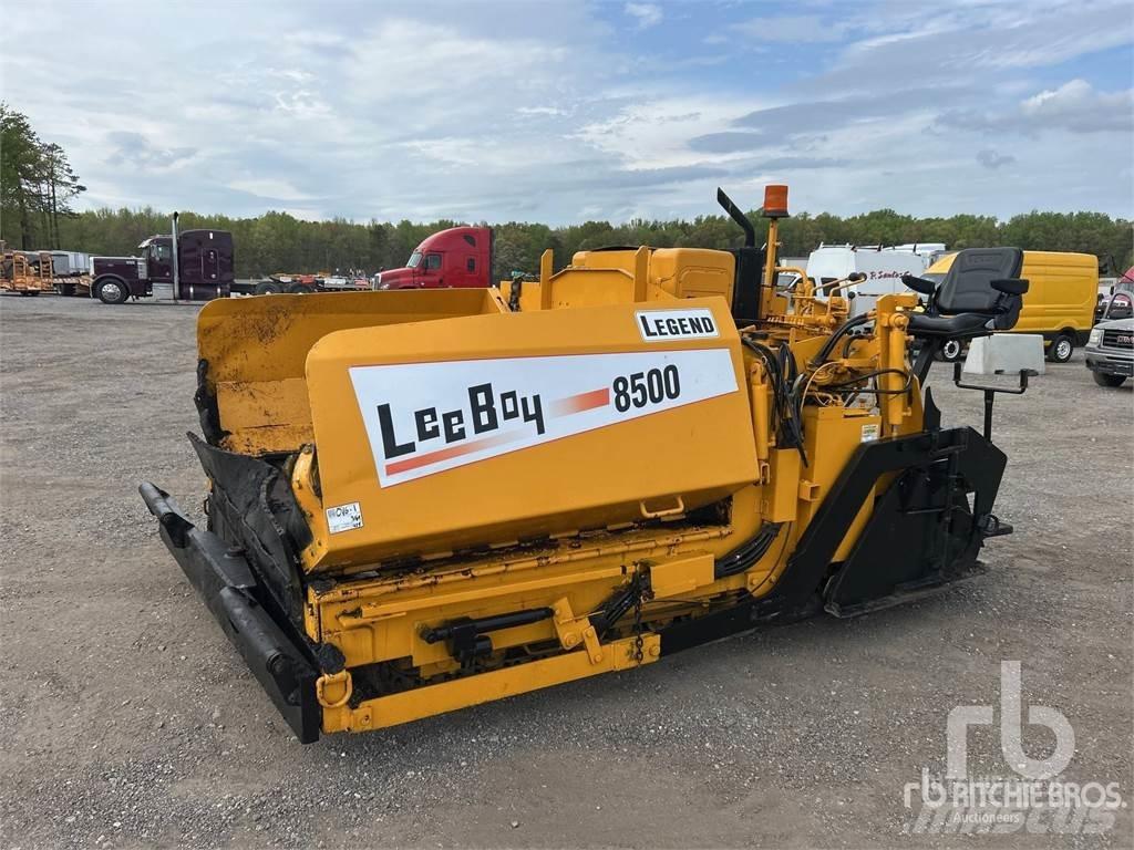 LeeBoy L8500 Asfaltni finišeri