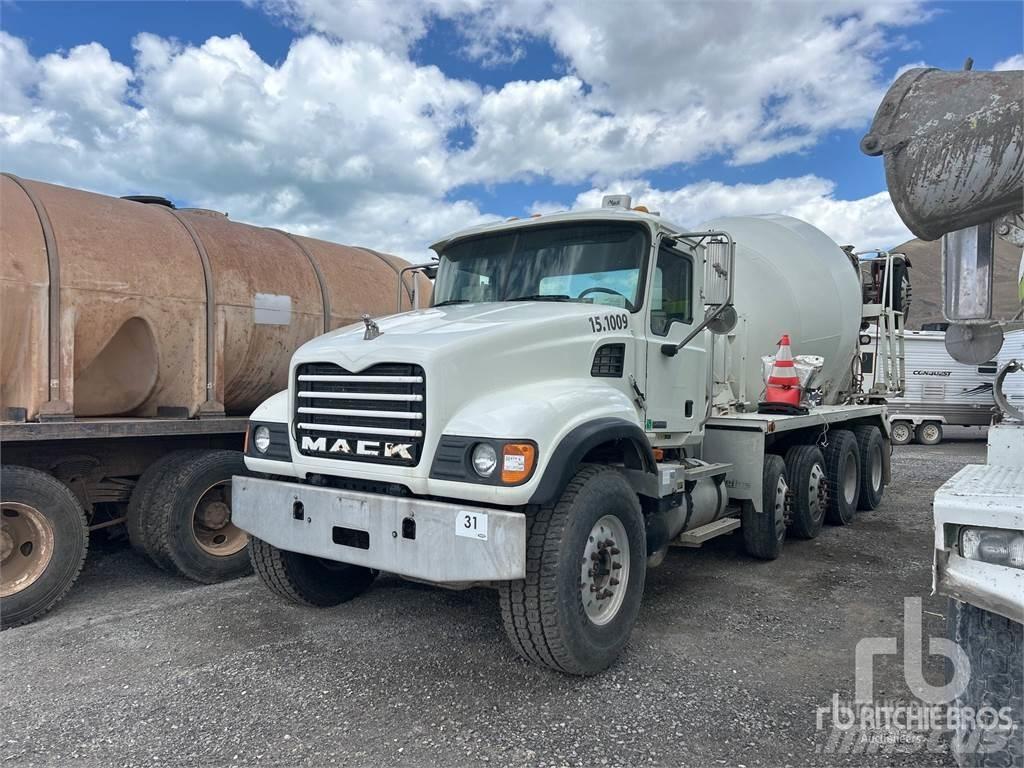 Mack CV513 Kamioni mešalice za beton