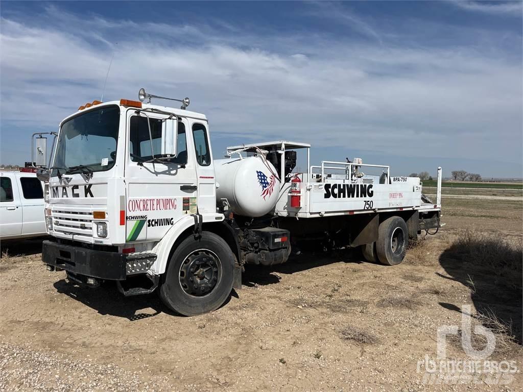 Mack MS200 Kamioni mešalice za beton