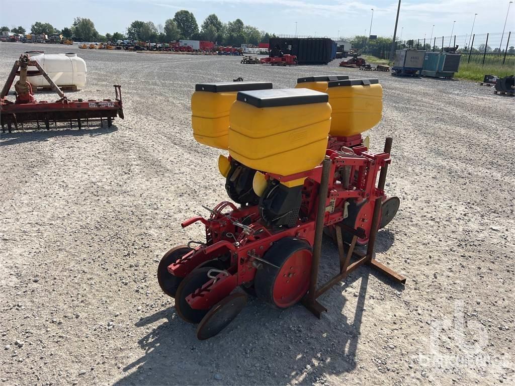 MaterMacc 8230 Sadilice