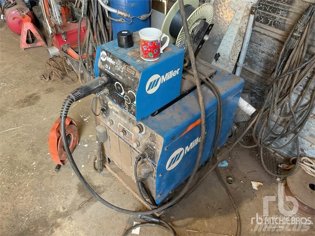 Miller 300 DX Aparati za zavarivanje