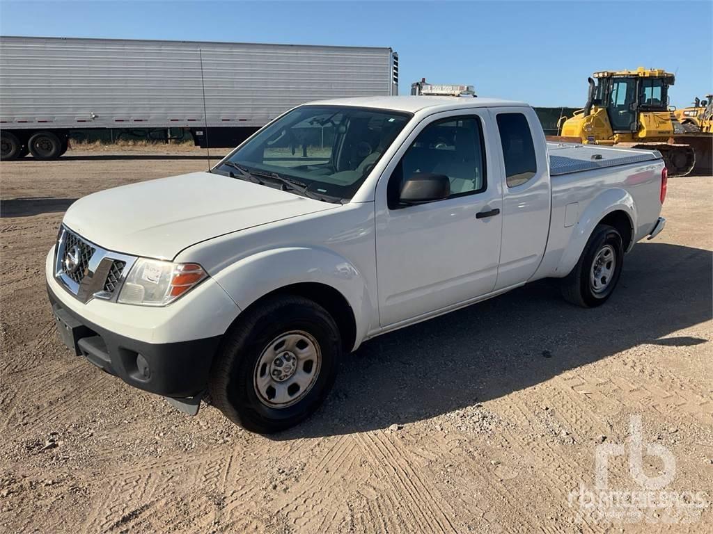 Nissan FRONTIER Pik up kamioni
