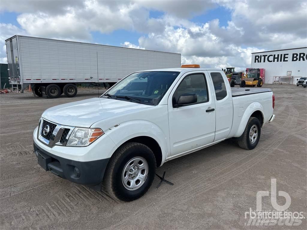 Nissan FRONTIER Pik up kamioni