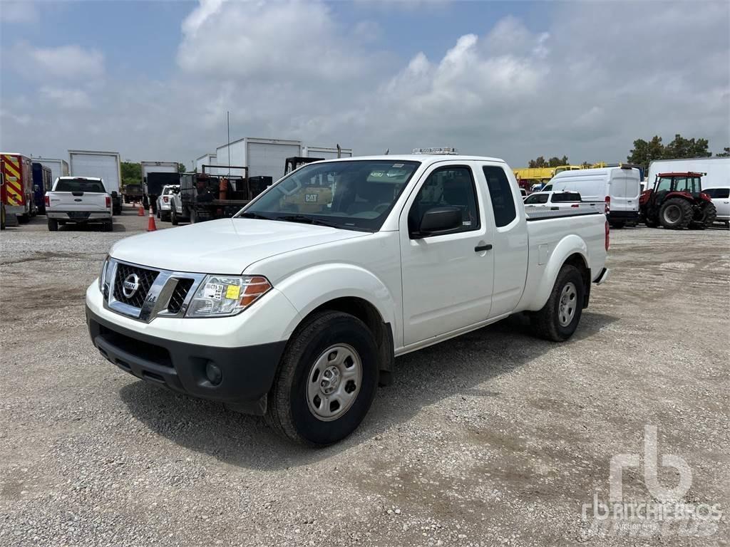 Nissan FRONTIER Pik up kamioni