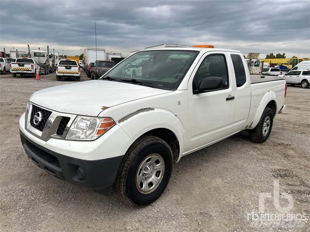 Nissan FRONTIER Pik up kamioni