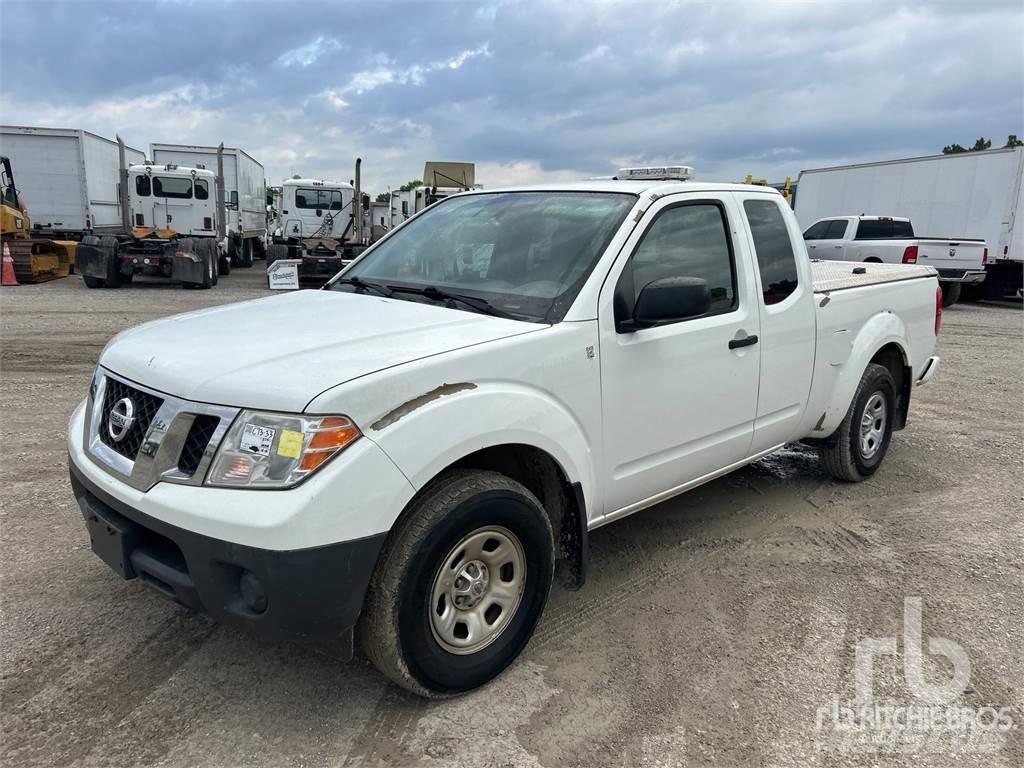 Nissan FRONTIER Pik up kamioni