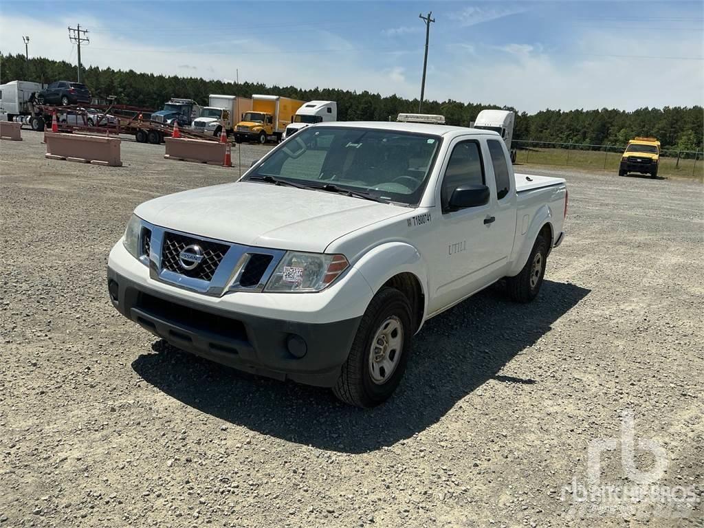 Nissan FRONTIER Pik up kamioni