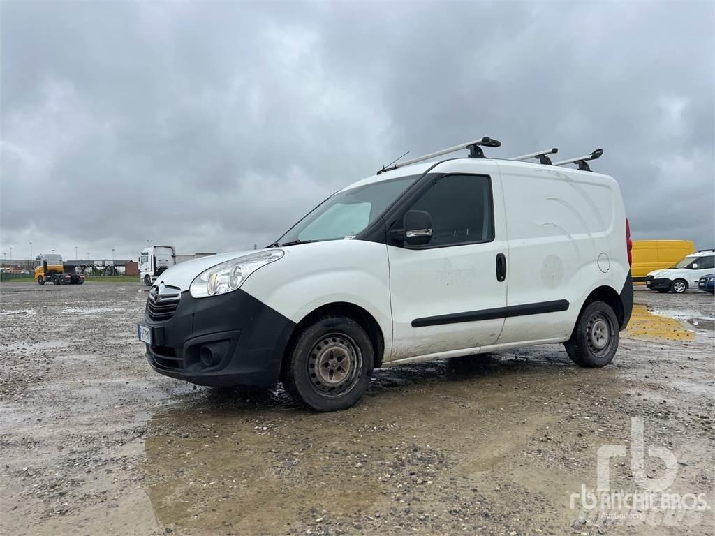 Opel COMBO Dostavna vozila / kombiji