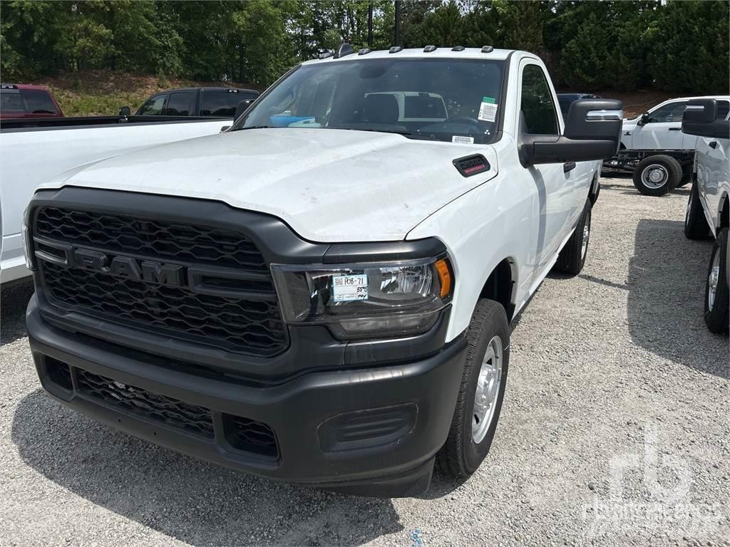 RAM 2500 Pik up kamioni