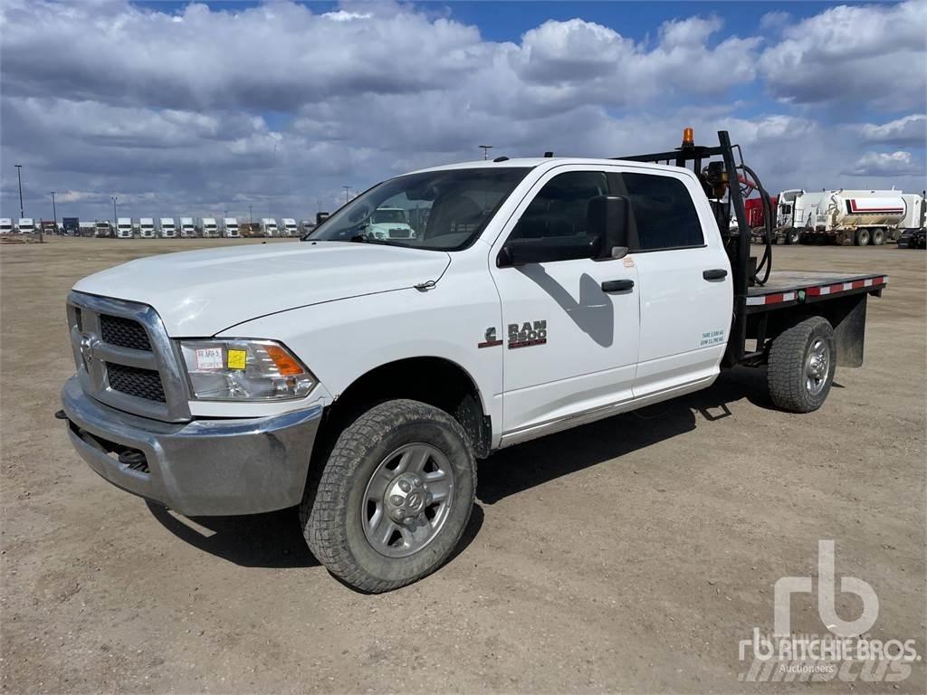 RAM 3500 Kamioni sa otvorenim sandukom