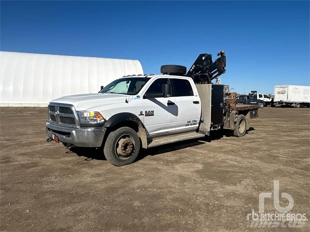 RAM 5500 Kamioni sa kranom