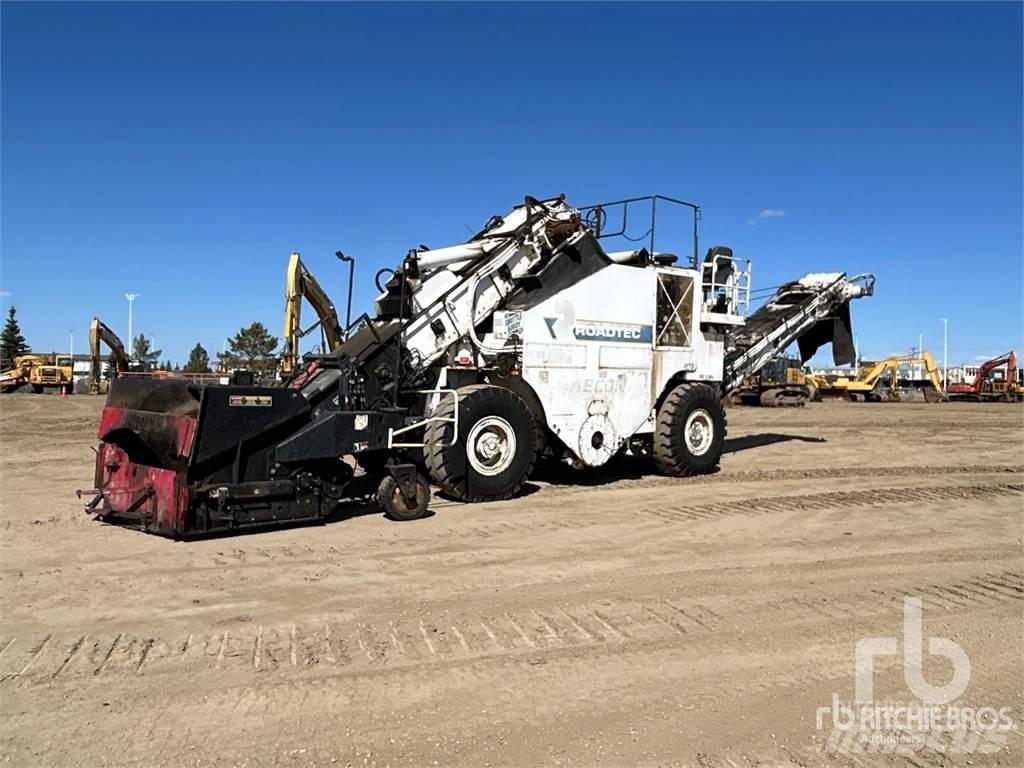 Roadtec SB1500D Vozila za prevoz materijala