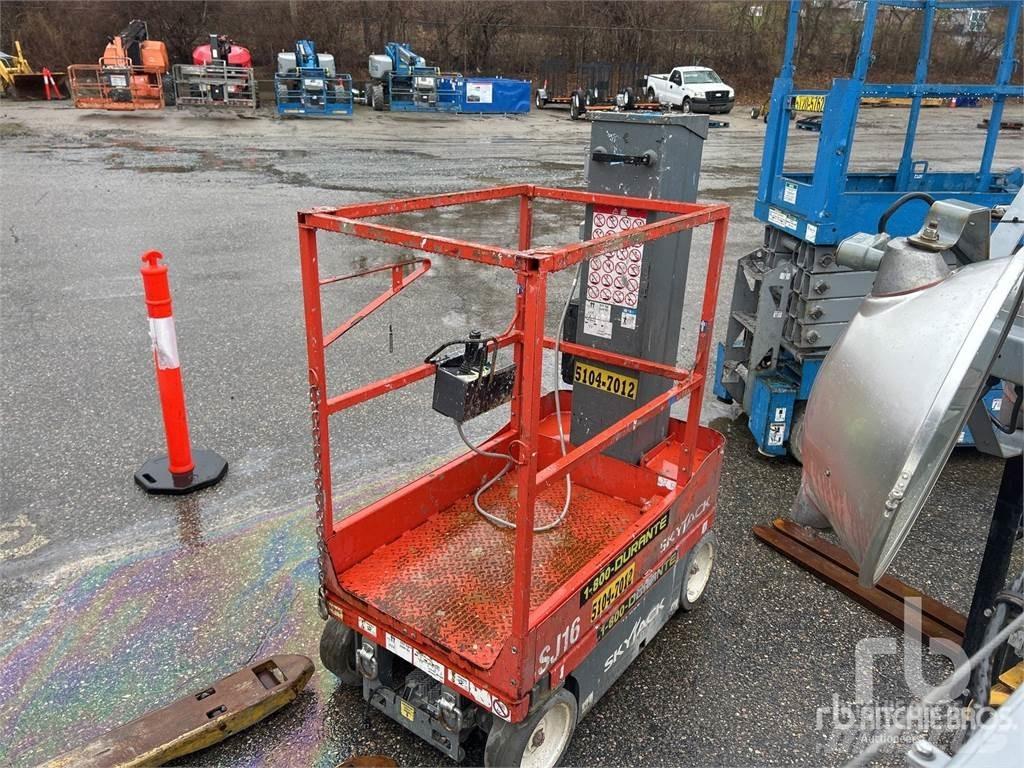 SkyJack SJ16 Zglobne podizne platforme