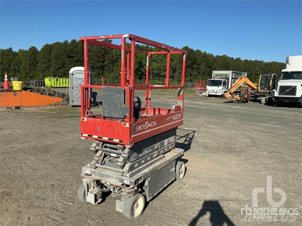 SkyJack SJ3219 Makazaste platforme