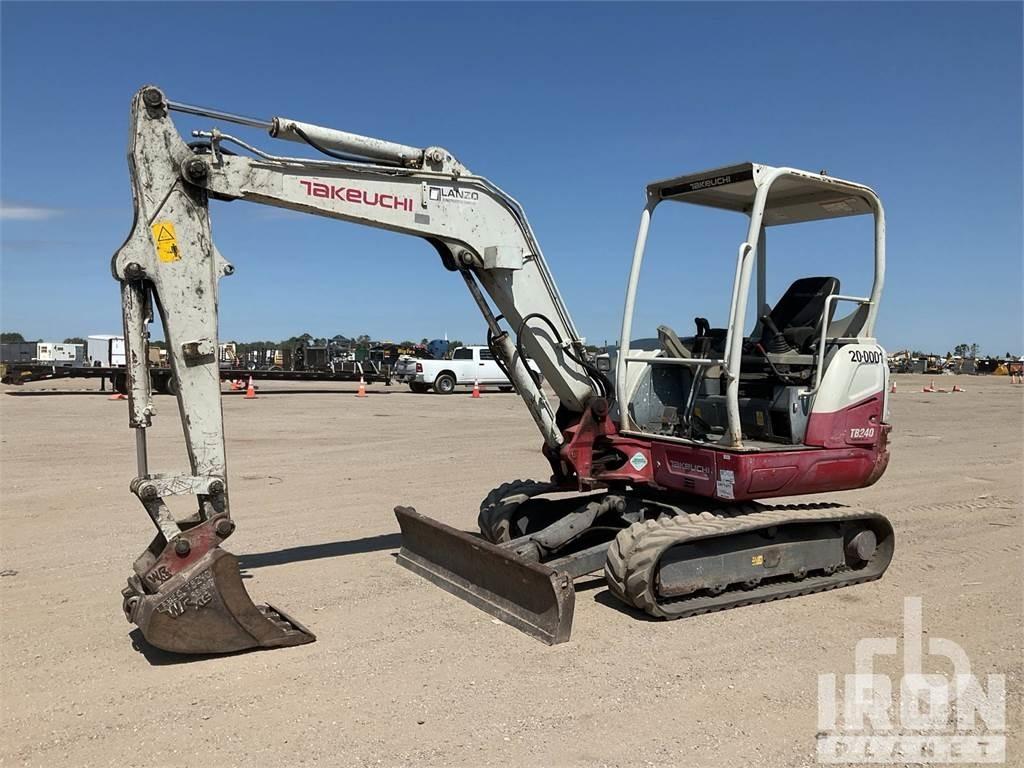 Takeuchi TB240 Mini bageri < 7t