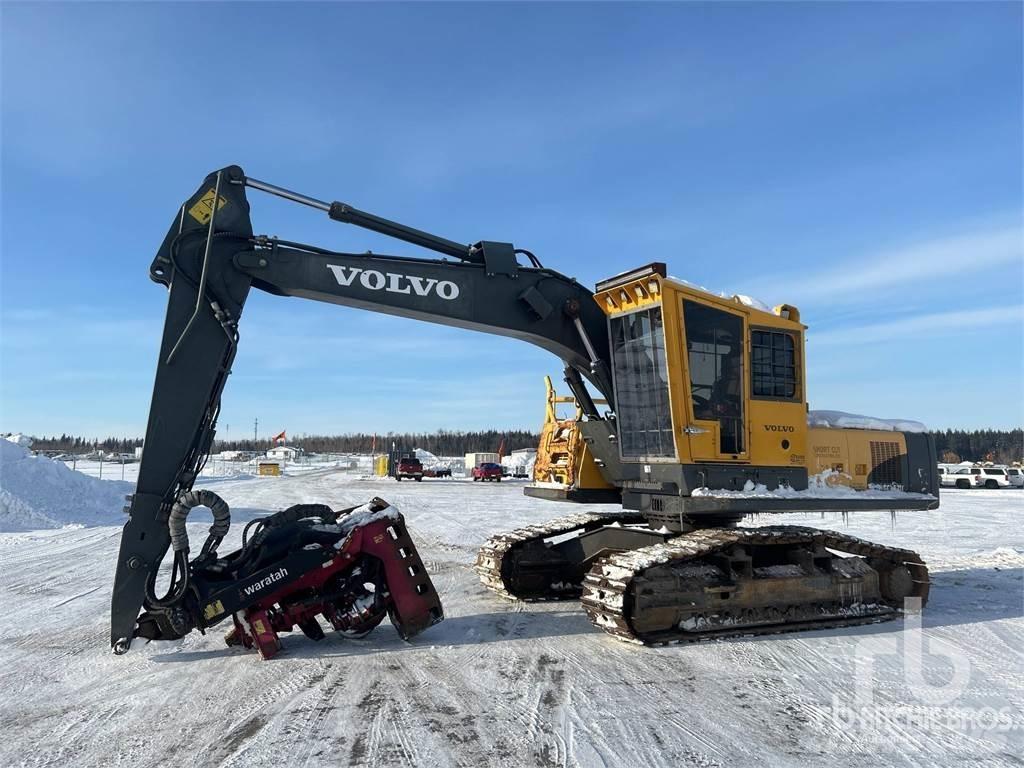 Volvo FC2421C Pilane
