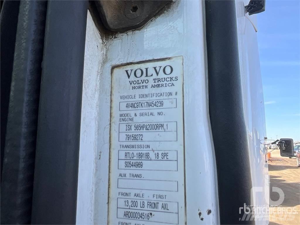 Volvo VNL Tegljači